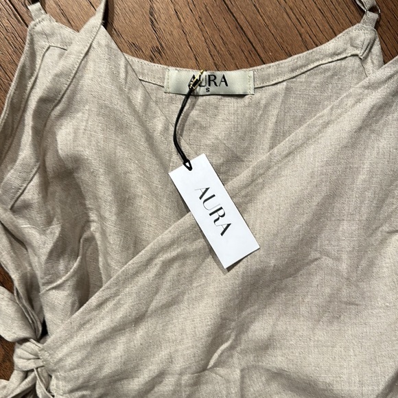 Fawn Linen Wrap dress - Picture 2 of 3